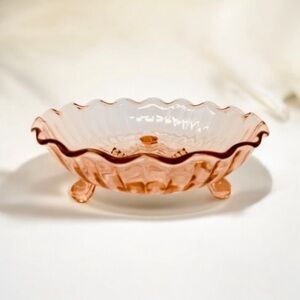 Pink Depression‎ Glass 3 Footed Bowl Ruffle Edge 7" Vintage Glass Dish Starburst